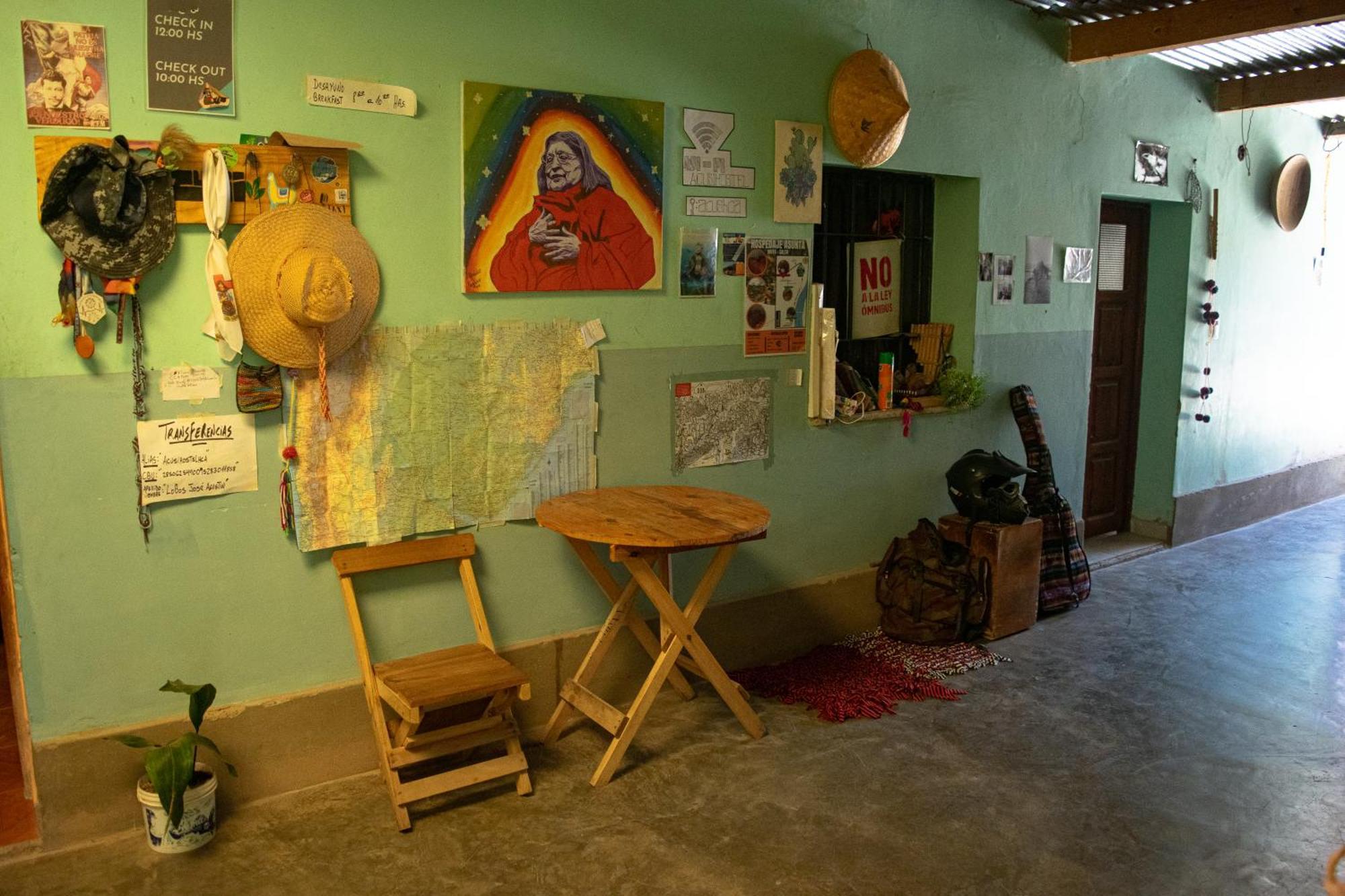 Acusi Hostel Camping Humahuaca Exterior photo